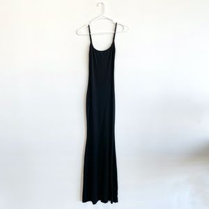 NEW MEDIUM SKIMS ONYX BLACK DOFT LOUNGE RIBBED SLIP DRESS